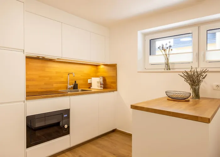 Apartmaji Klavdija *